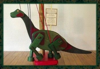 Brontosaurus Marionette